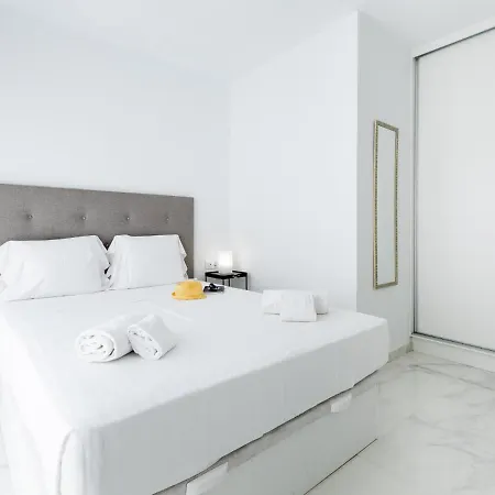 1 Moderno Edificio Emilia Апартаменты Сан-Исидро